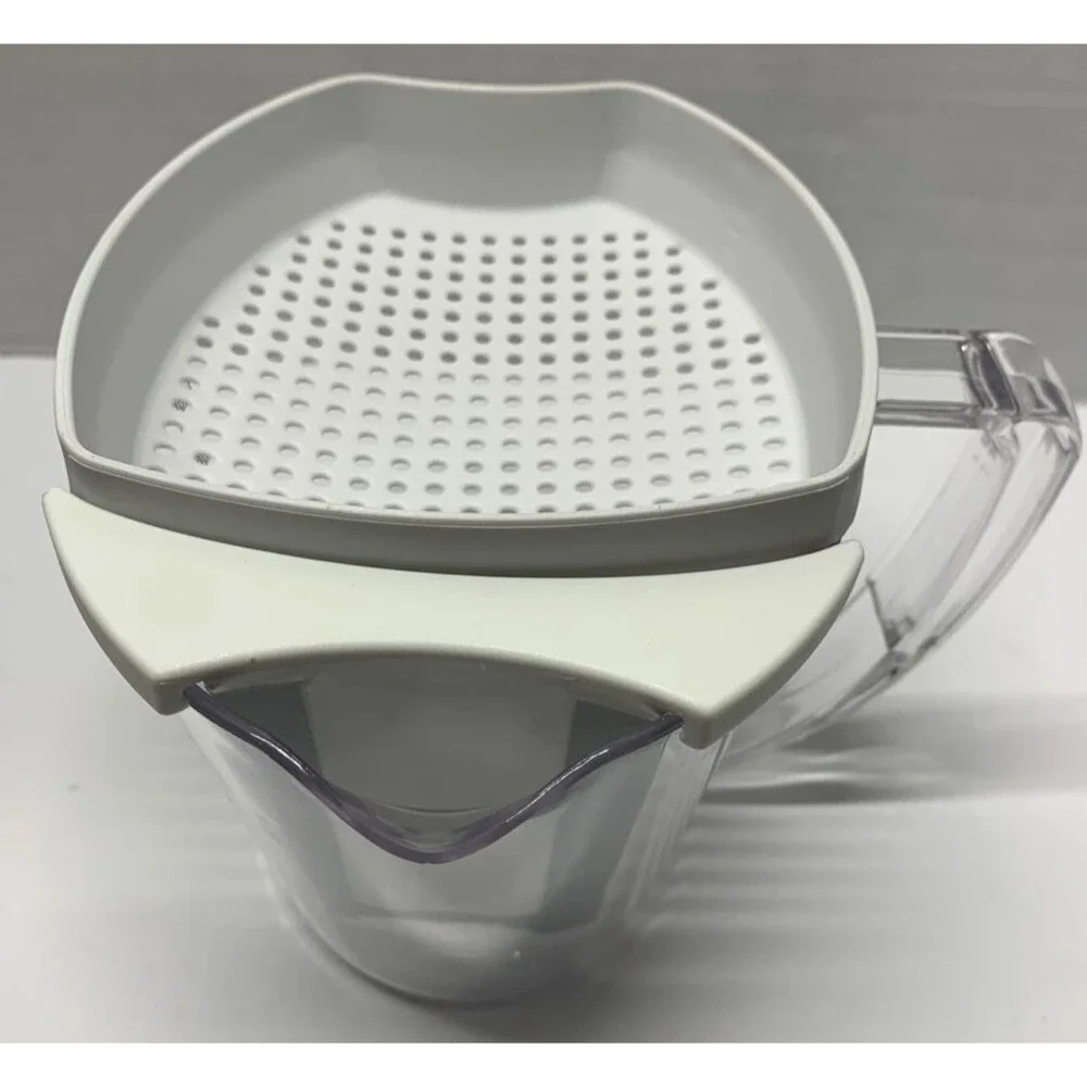 Pampered Chef Gravy Separator #1188 NEW